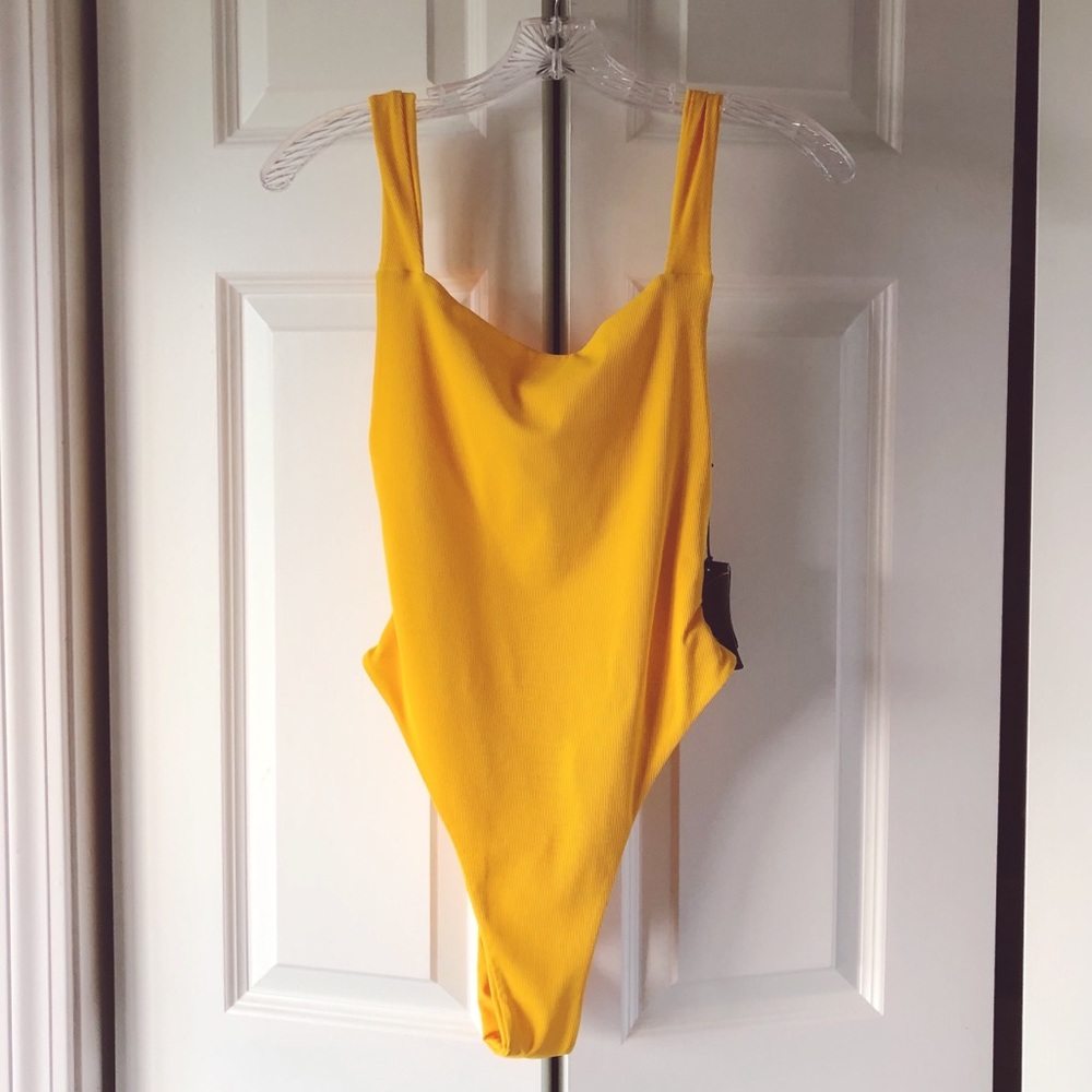 One piece bathing suit